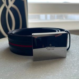 Authentic Gucci Supreme Logo Belt (Size 85)